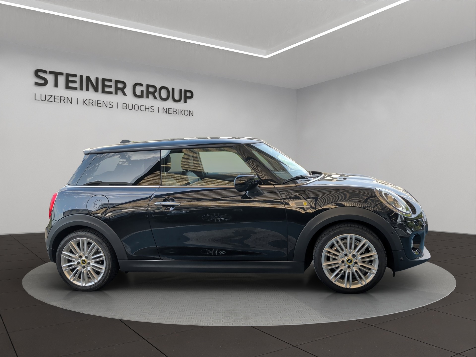 MINI Cooper SE-image-4