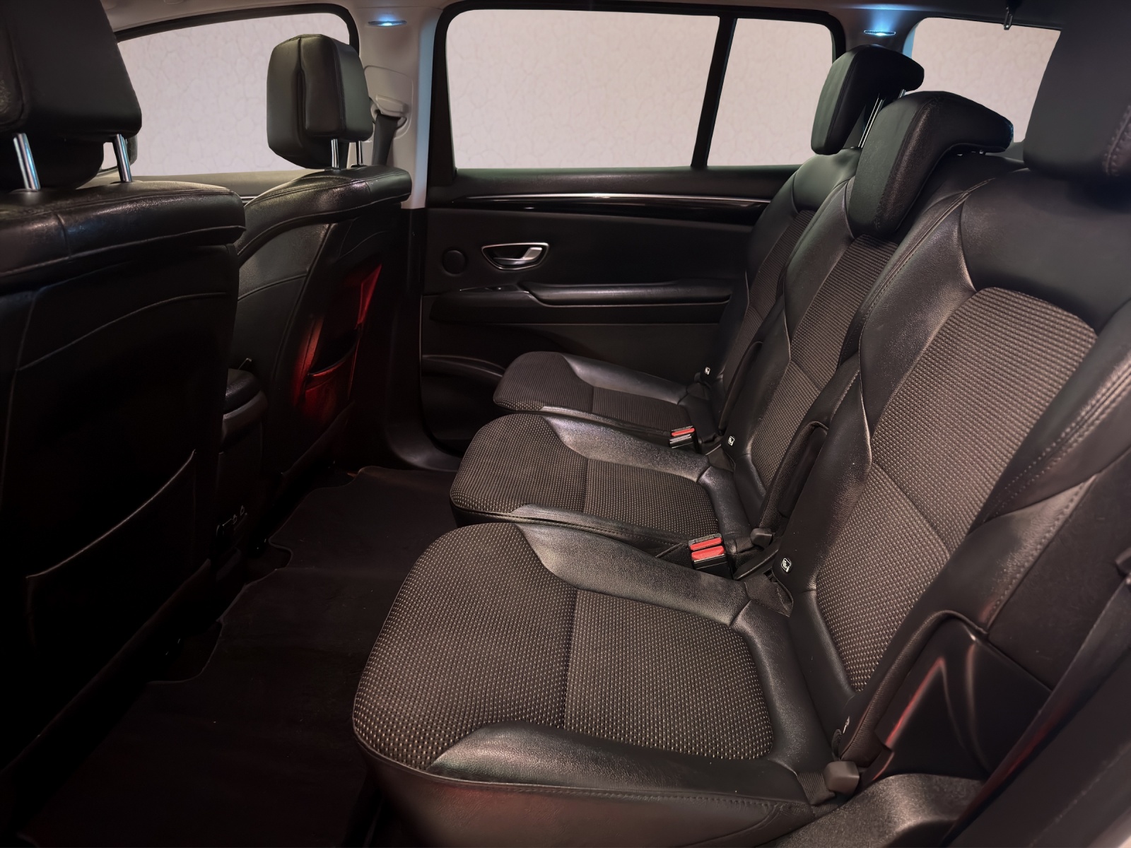 RENAULT Espace 2.0 dCi Intens EDC 6-image-12