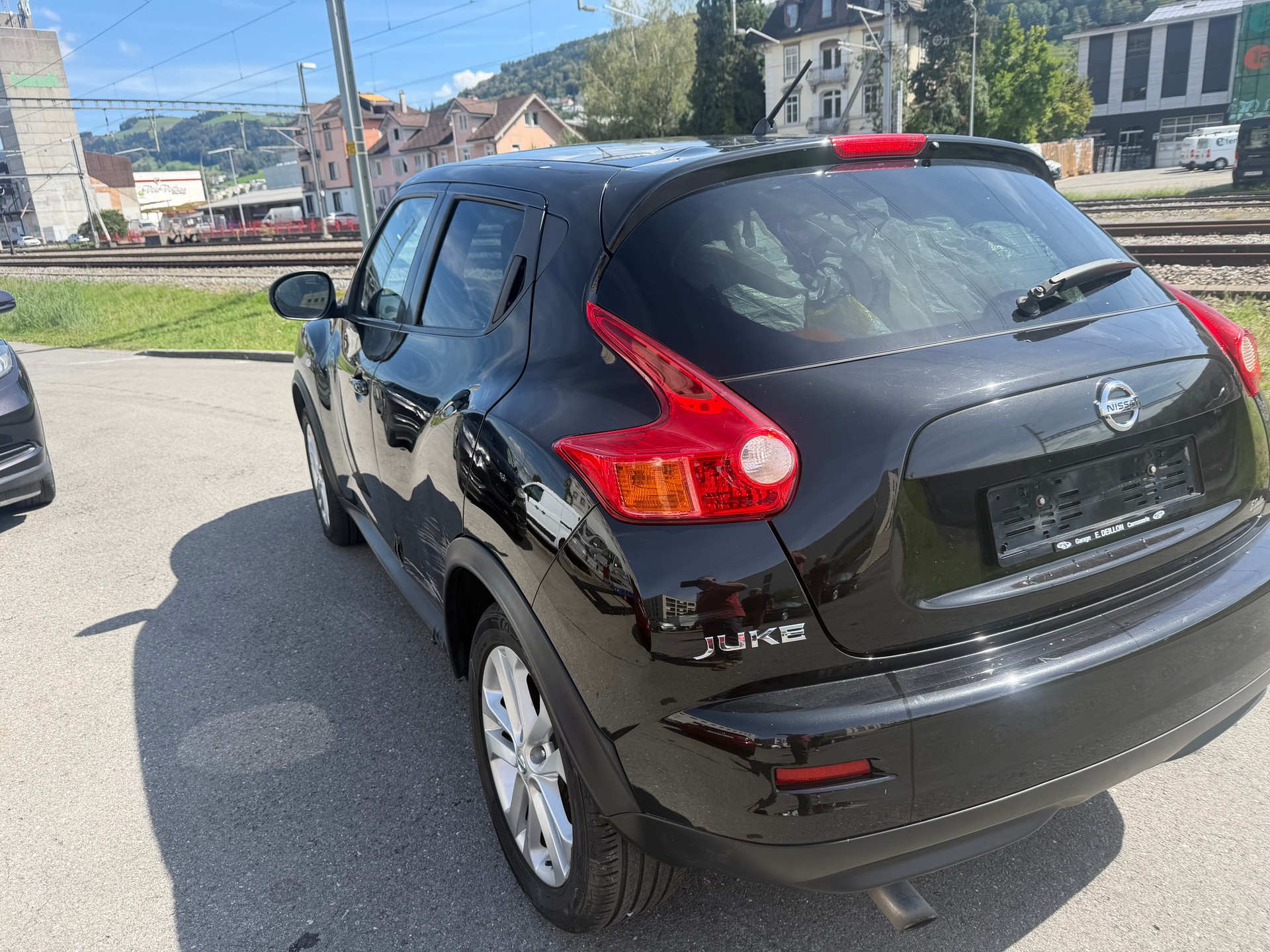 NISSAN Juke 1.6 DIG-T tekna-image-5