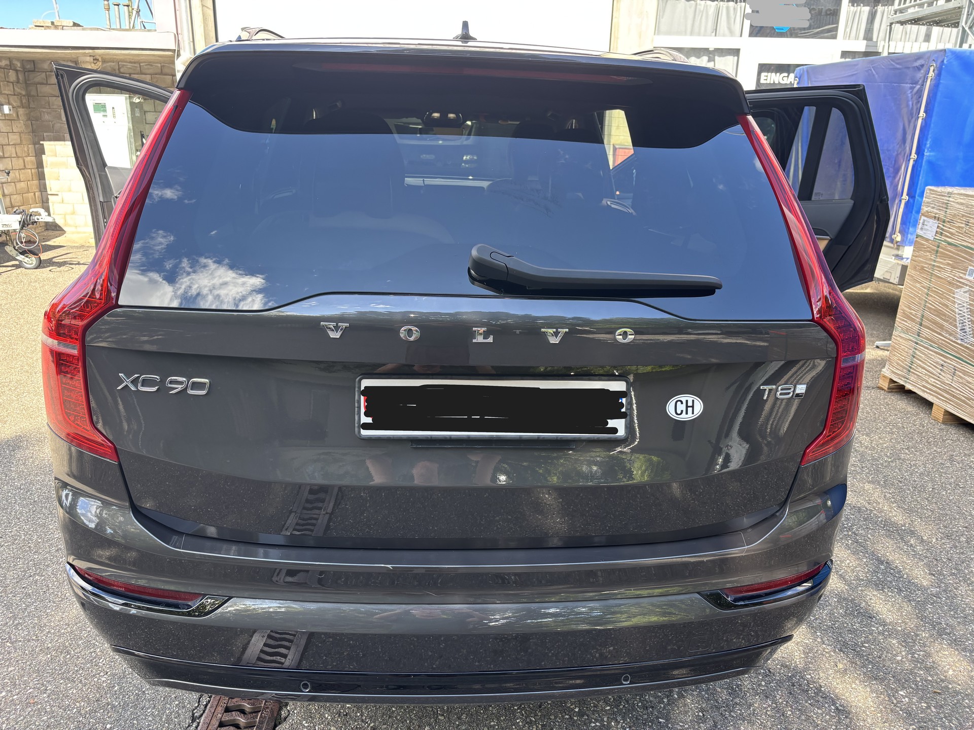 VOLVO 2.0 T8 TE XCENTRIC 7P. eAWD-image-4