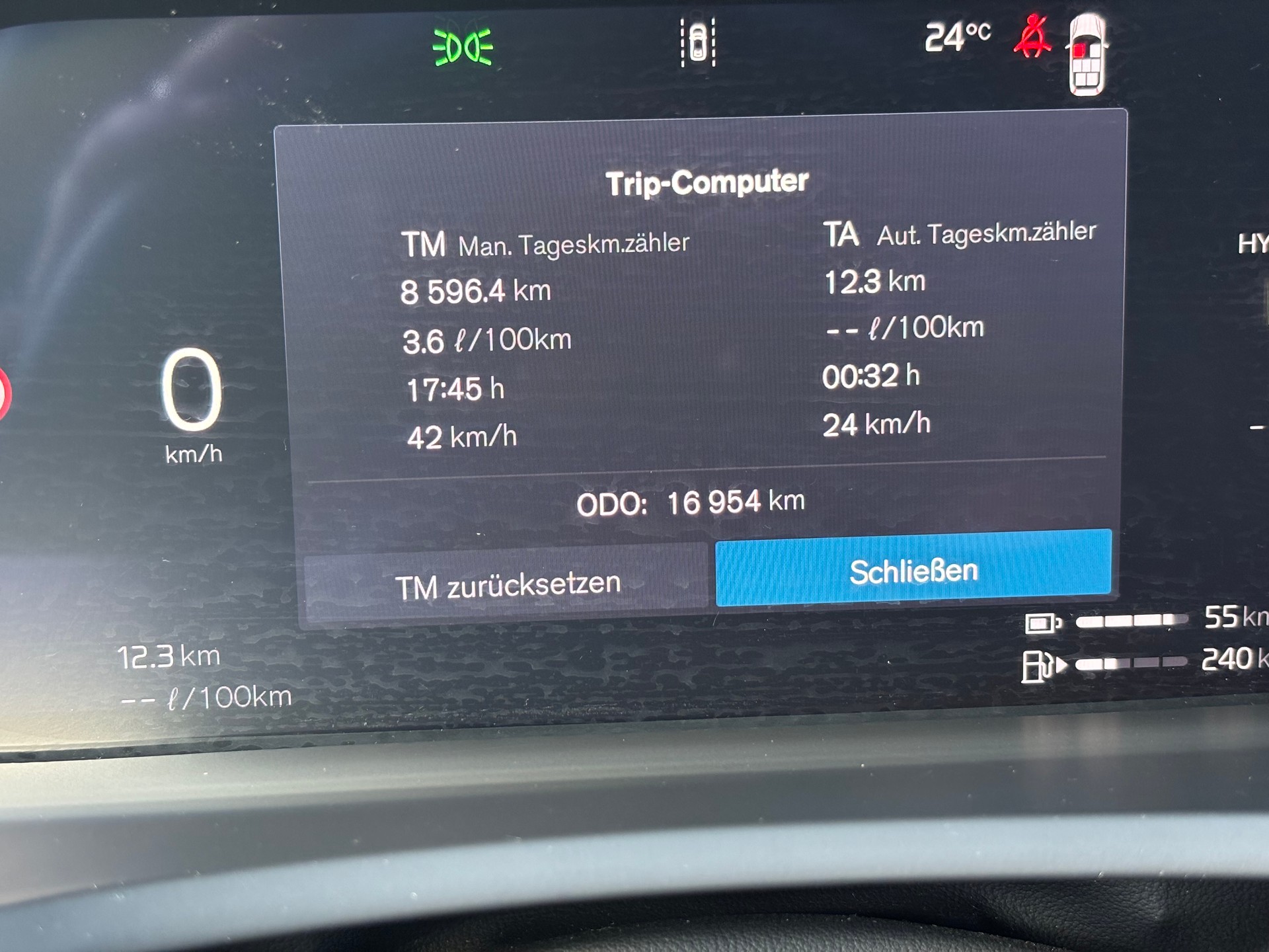 VOLVO 2.0 T8 TE XCENTRIC 7P. eAWD-image-12
