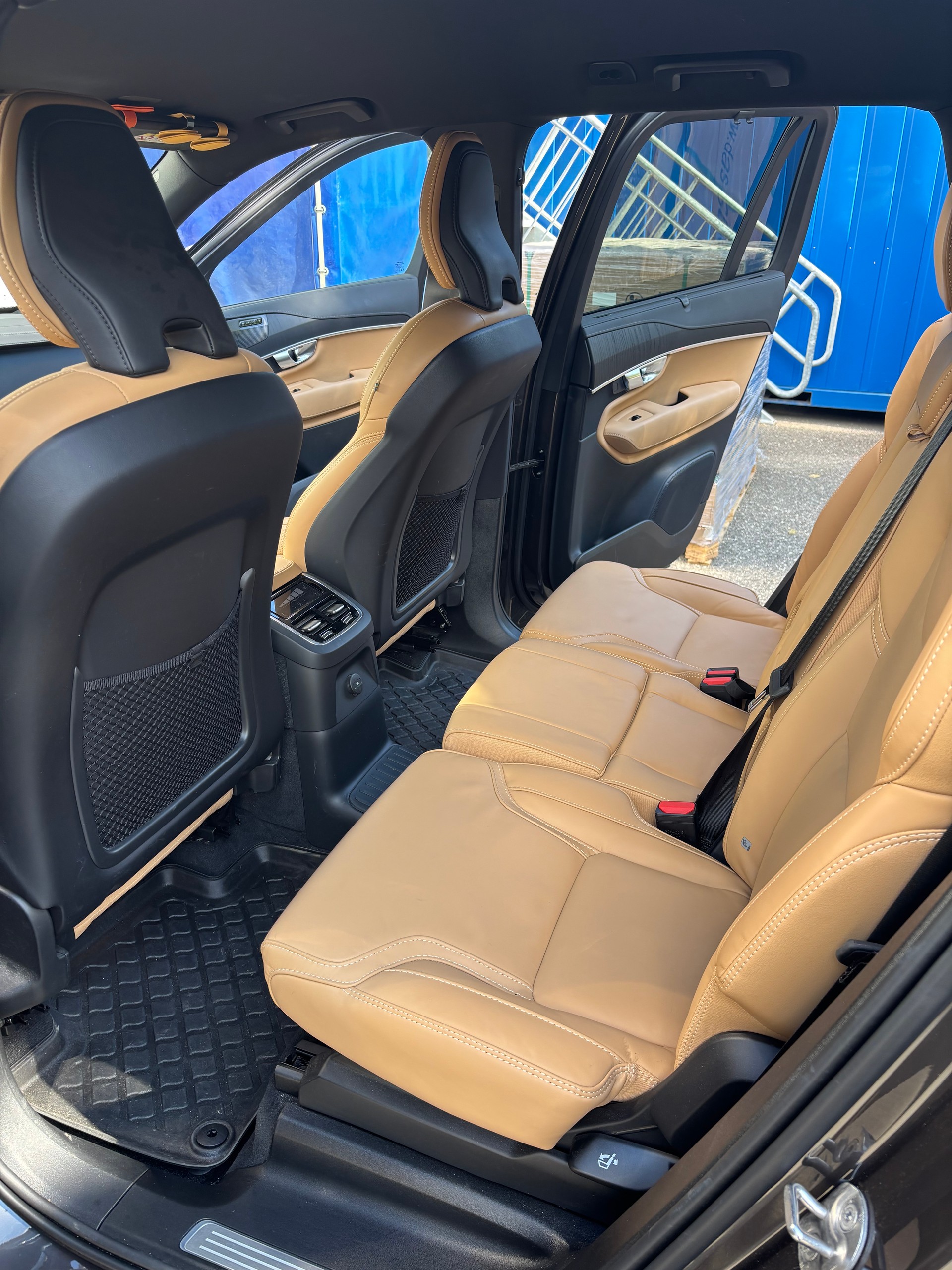 VOLVO 2.0 T8 TE XCENTRIC 7P. eAWD-image-9