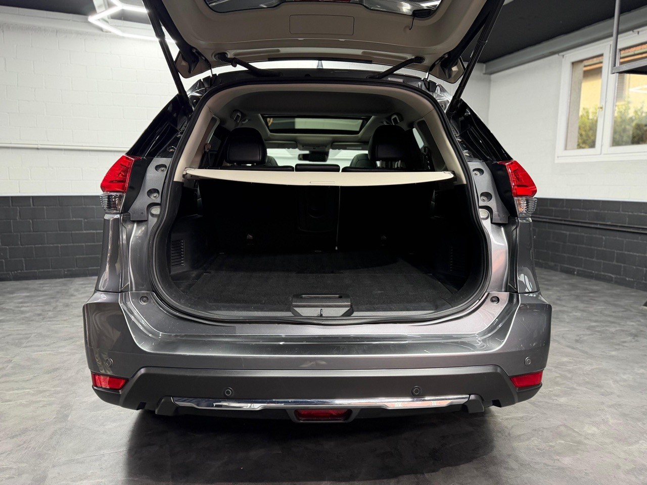 NISSAN X-Trail 2.0 dCi ALL-MODE 4x4 | Panorama Dach | Eibach Tiefergelegt | 360° Kamera | Bose | Carbon | Leder-image-26