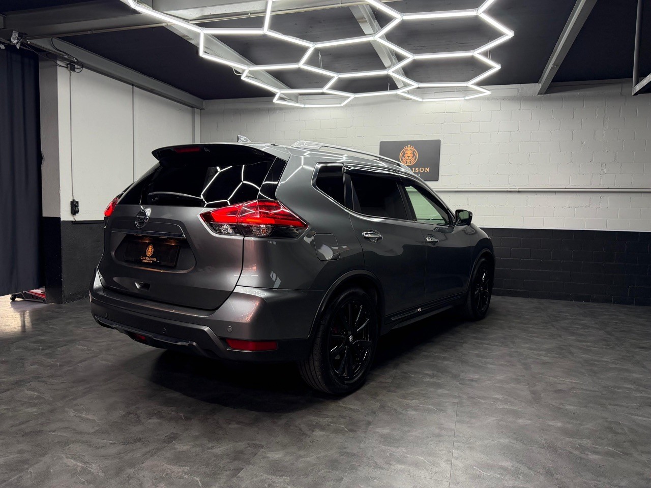 NISSAN X-Trail 2.0 dCi ALL-MODE 4x4 | Panorama Dach | Eibach Tiefergelegt | 360° Kamera | Bose | Carbon | Leder-image-7