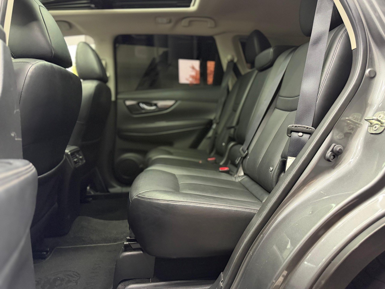 NISSAN X-Trail 2.0 dCi ALL-MODE 4x4 | Panorama Dach | Eibach Tiefergelegt | 360° Kamera | Bose | Carbon | Leder-image-21