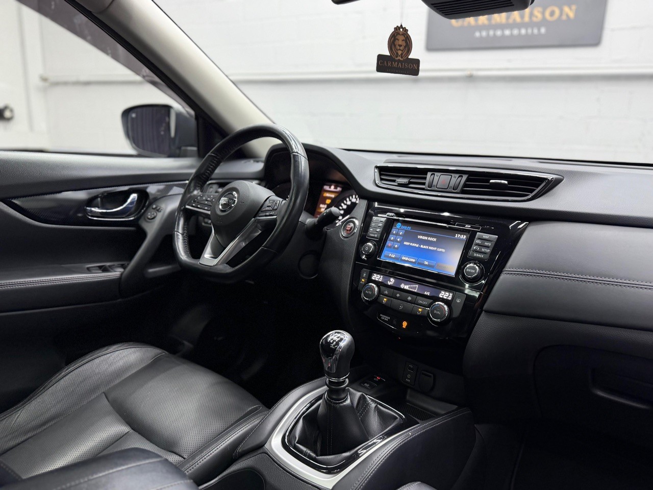 NISSAN X-Trail 2.0 dCi ALL-MODE 4x4 | Panorama Dach | Eibach Tiefergelegt | 360° Kamera | Bose | Carbon | Leder-image-24