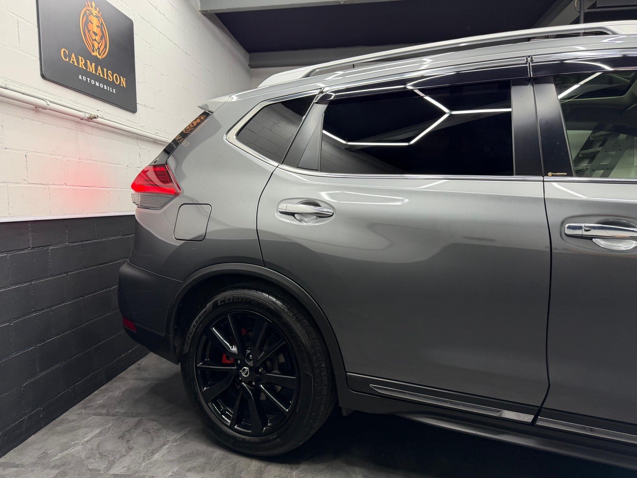NISSAN X-Trail 2.0 dCi ALL-MODE 4x4 | Panorama Dach | Eibach Tiefergelegt | 360° Kamera | Bose | Carbon | Leder-image-4