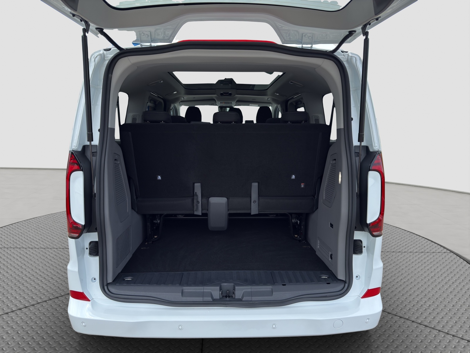 VW Caravelle 2.0 TDI Edition Aut.8 4 Motion-image-14
