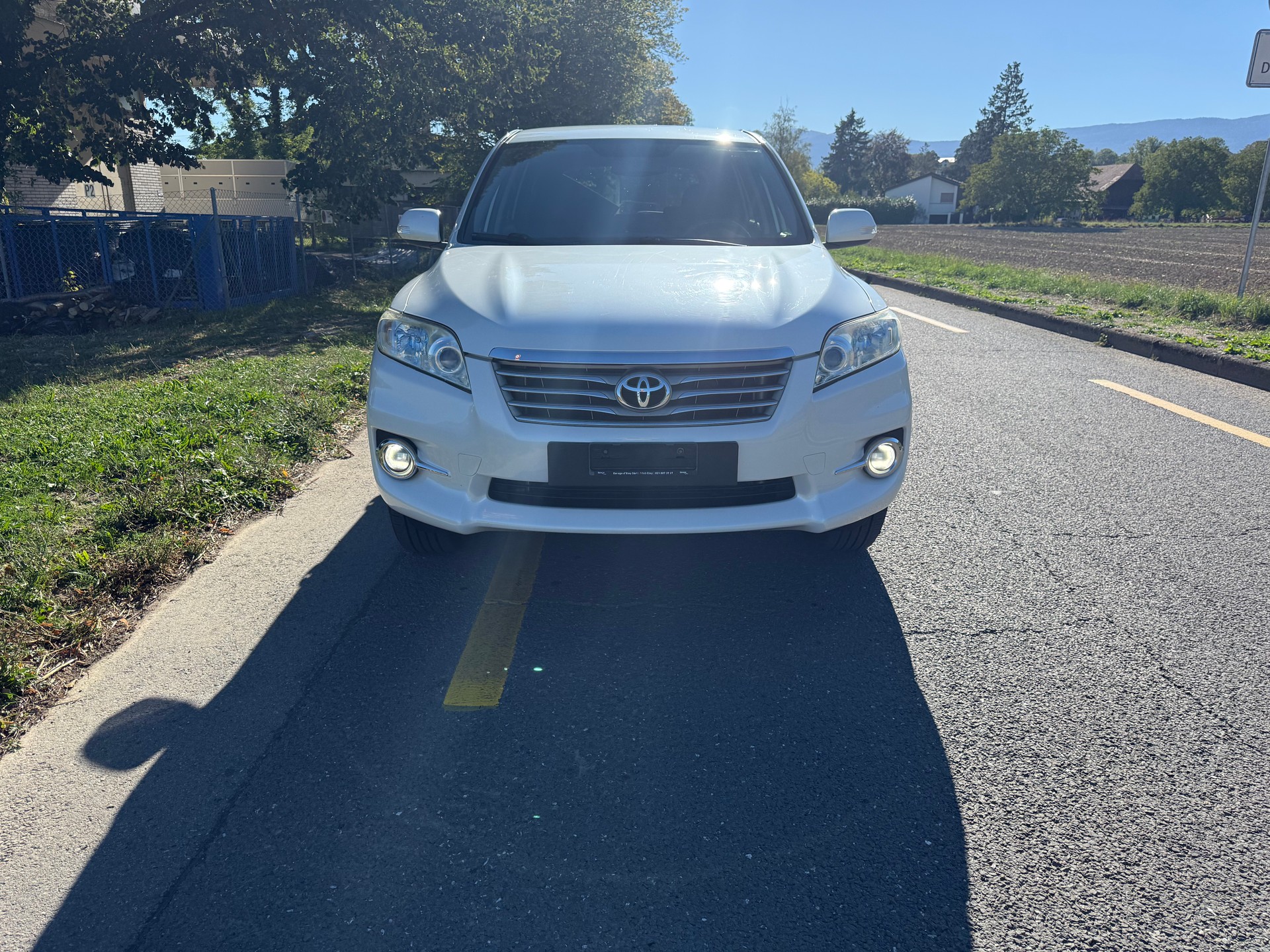 TOYOTA RAV-4 2.2D-4D Style-image-2