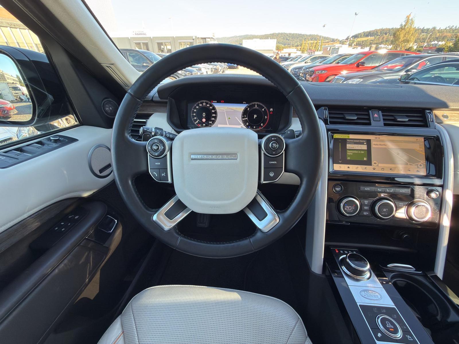 LAND ROVER Discovery 3.0 TDV6 HSE-image-16