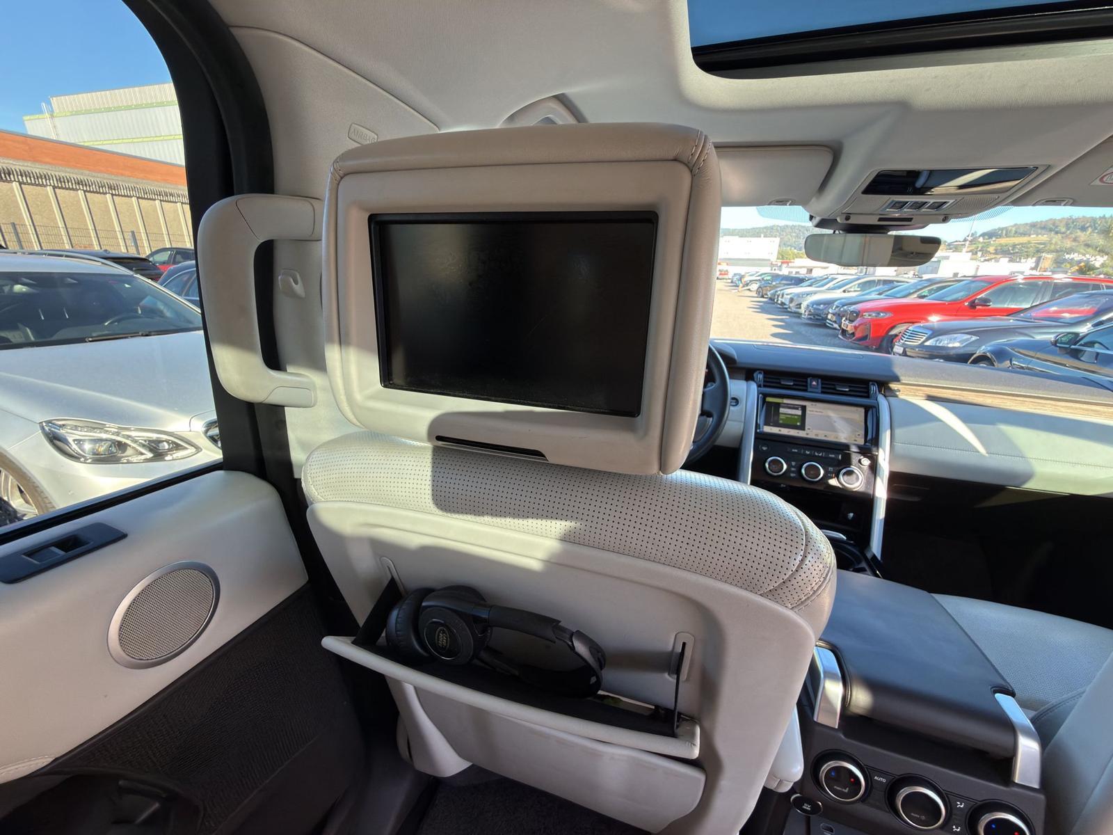 LAND ROVER Discovery 3.0 TDV6 HSE-image-15