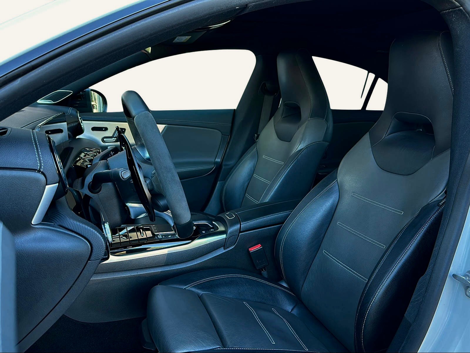 MERCEDES-BENZ CLA 45 S AMG 4Matic+ 8G-DCT-image-7