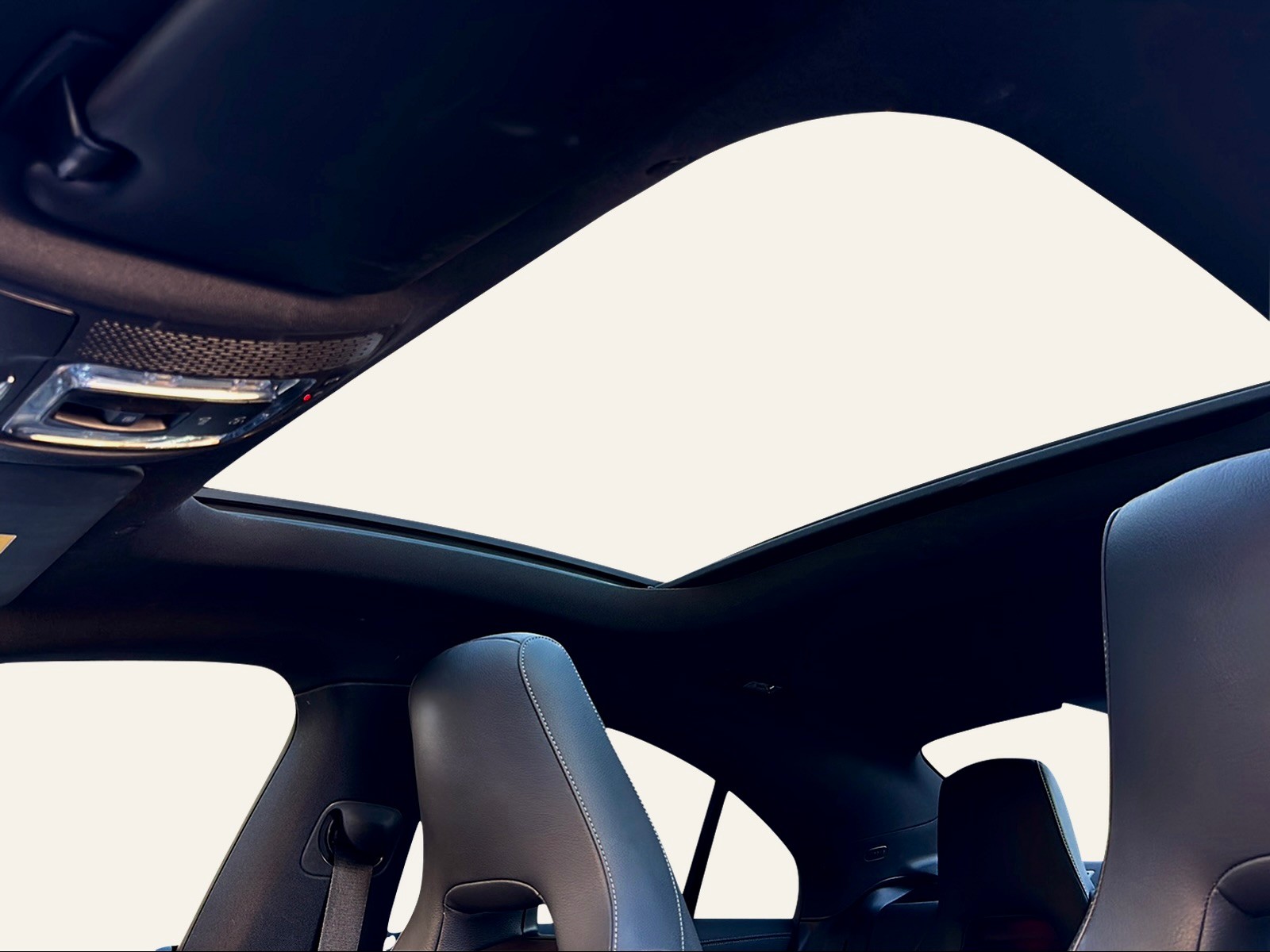 MERCEDES-BENZ CLA 45 S AMG 4Matic+ 8G-DCT-image-15