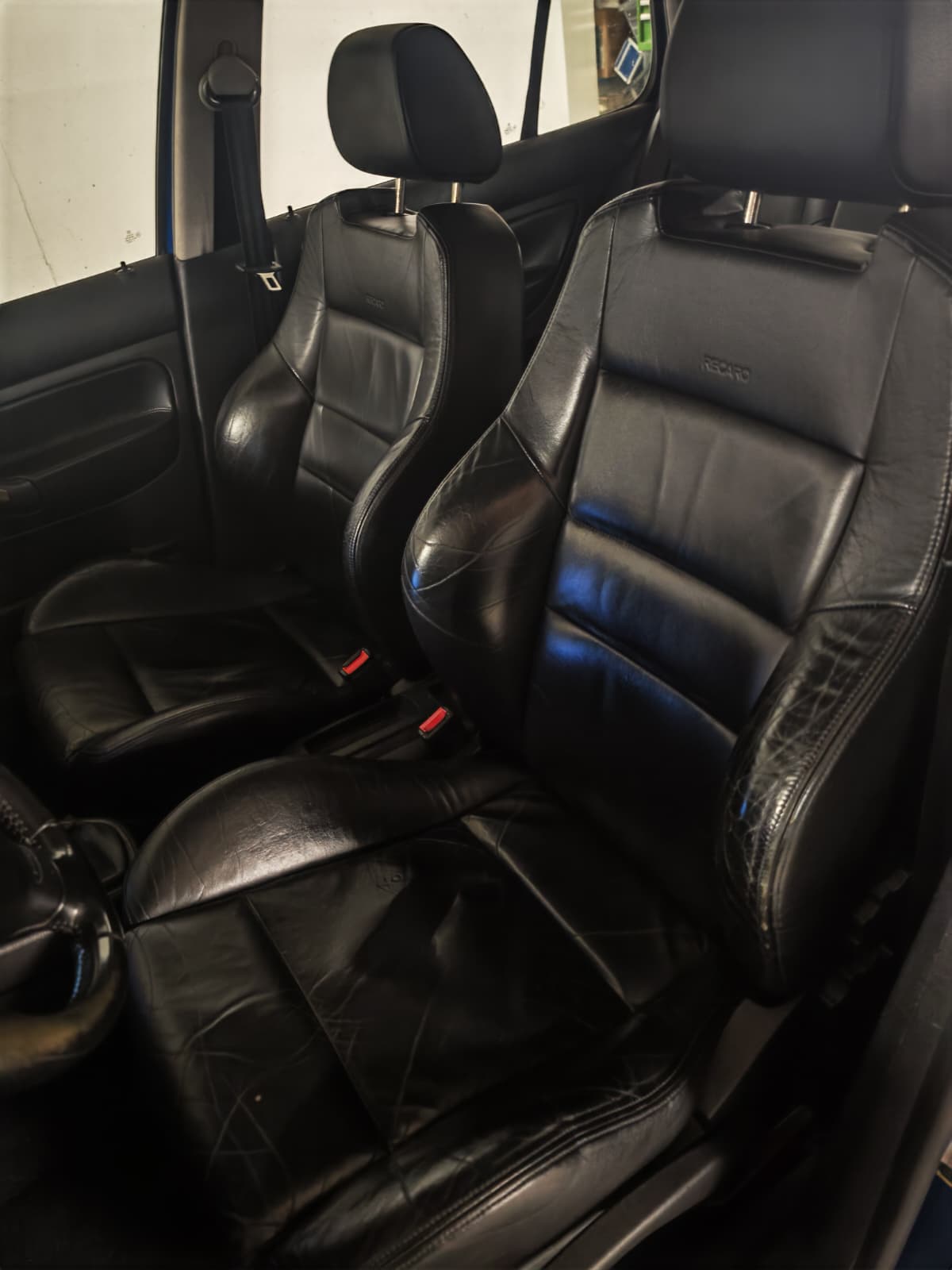 VW 2.0 GTI-image-2