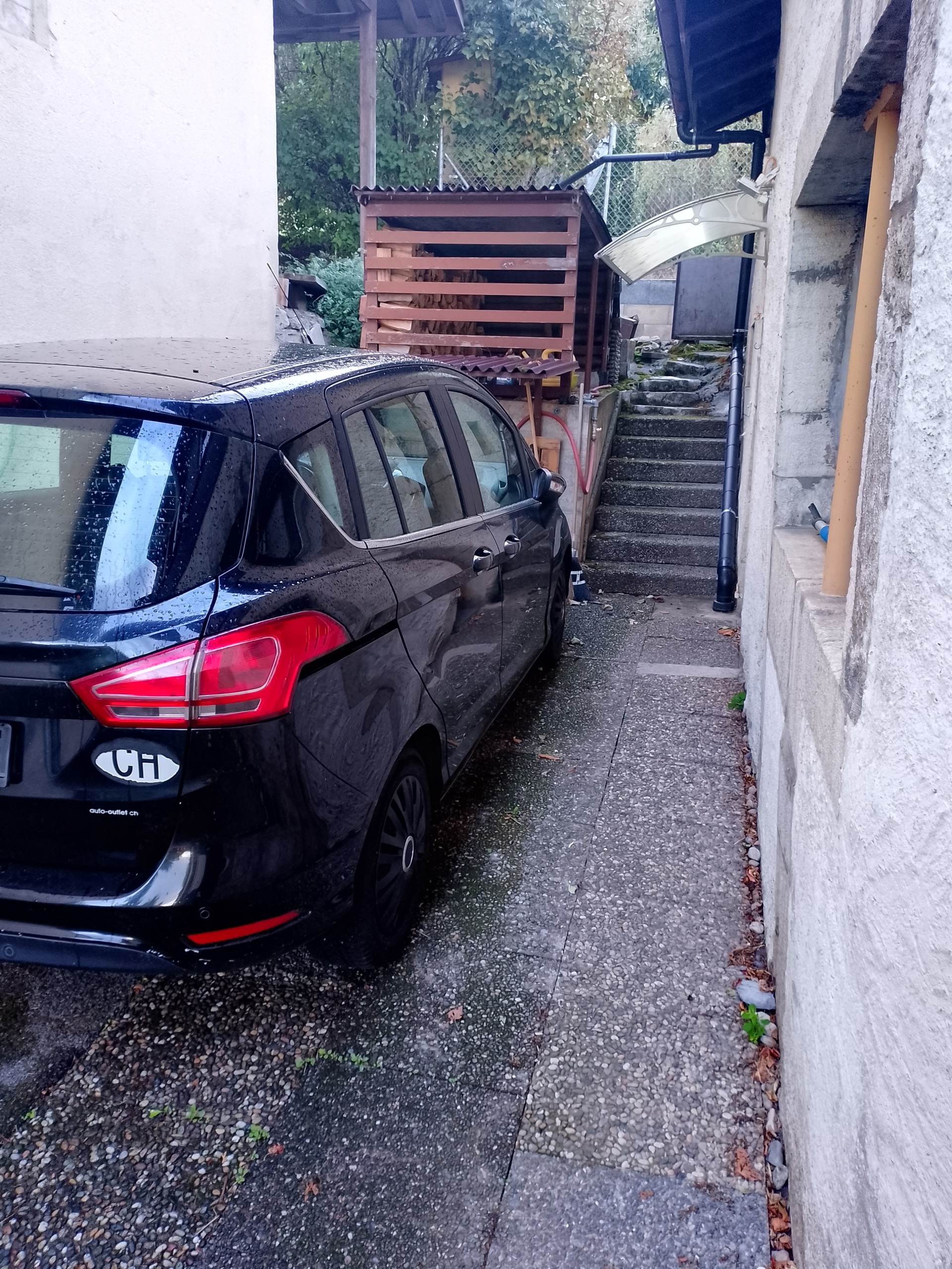FORD 1.6i Ti-VCT Trend FPS-image-2