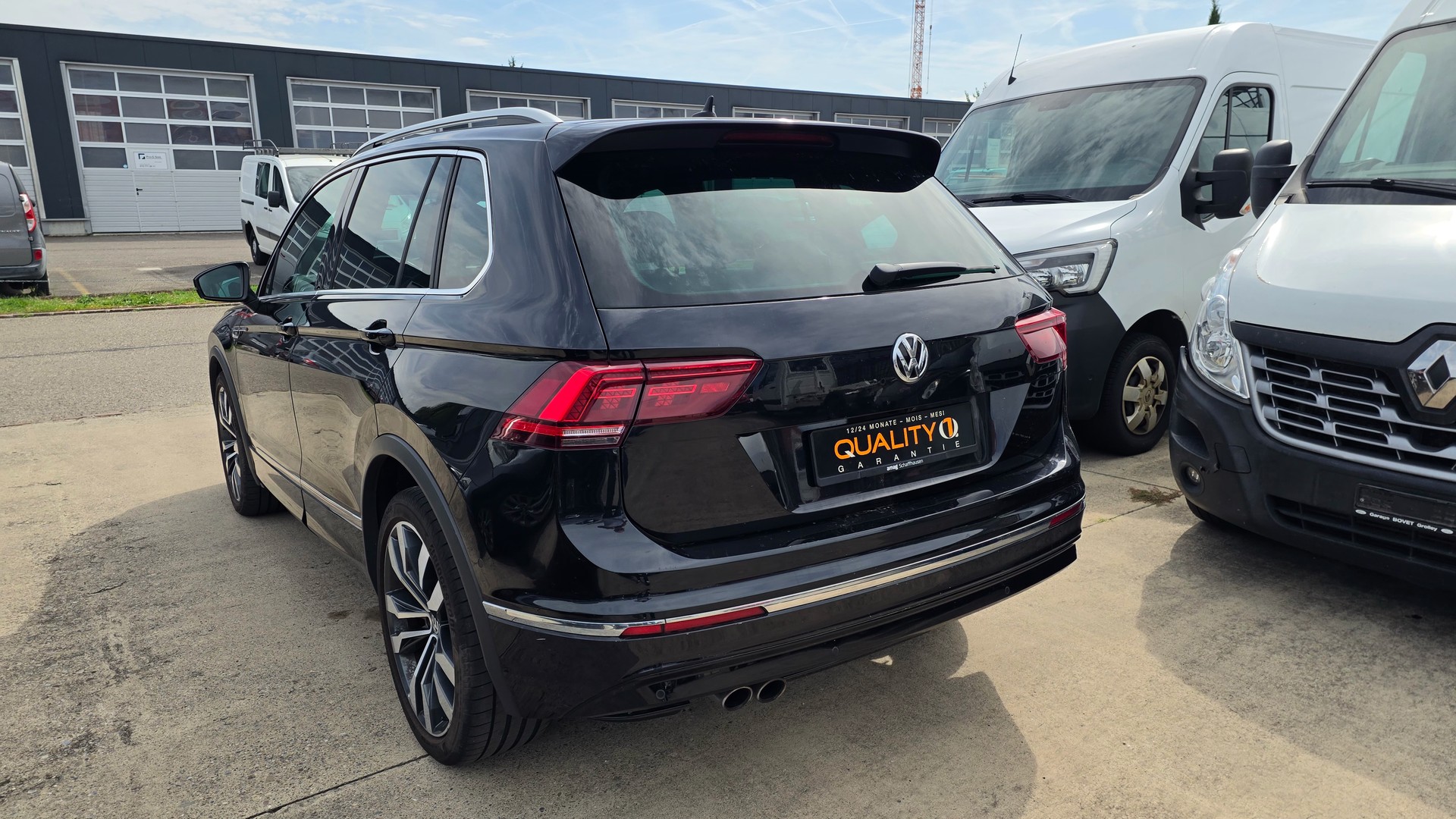 VW Tiguan 2.0TSI Highline 4Motion DSG-image-2