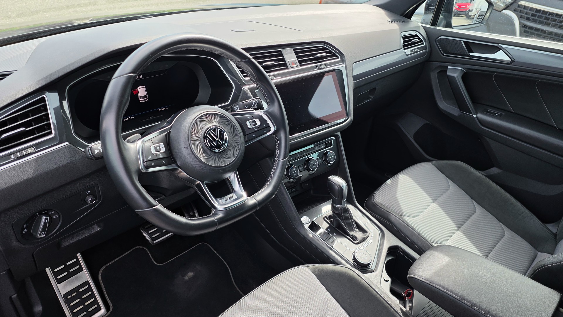 VW Tiguan 2.0TSI Highline 4Motion DSG-image-9