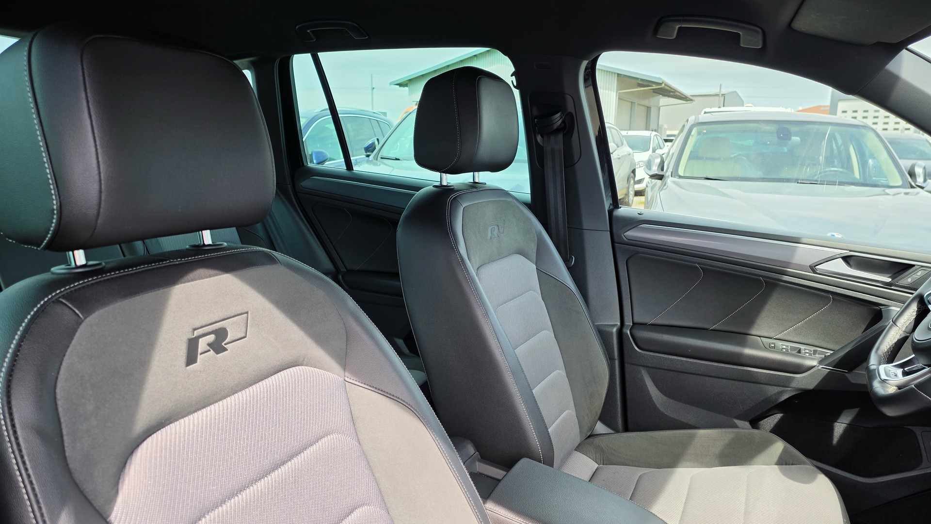 VW Tiguan 2.0TSI Highline 4Motion DSG-image-8