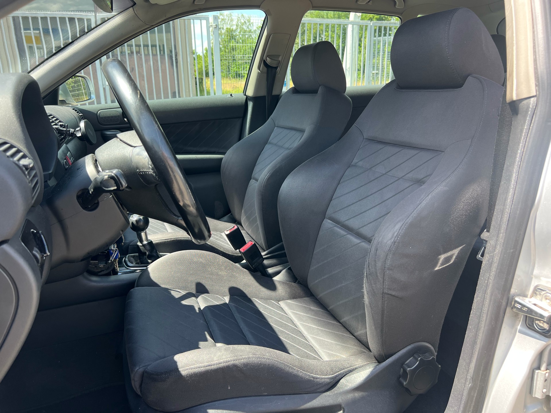 AUDI 1.8 20V Turbo 150 Attraction-image-3