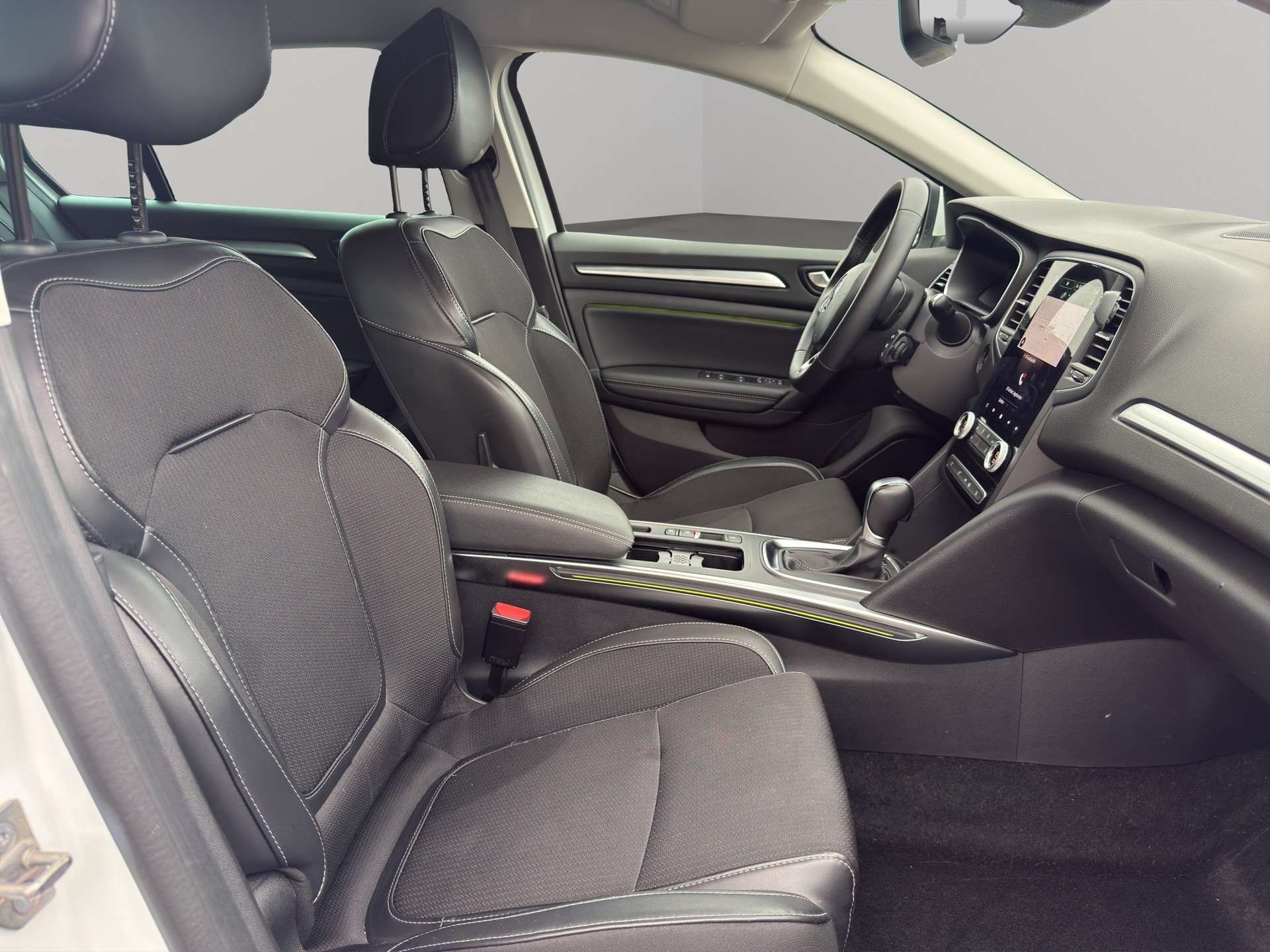 RENAULT Mégane Grandtour 1.5 Blue dCi techno EDC-image-8