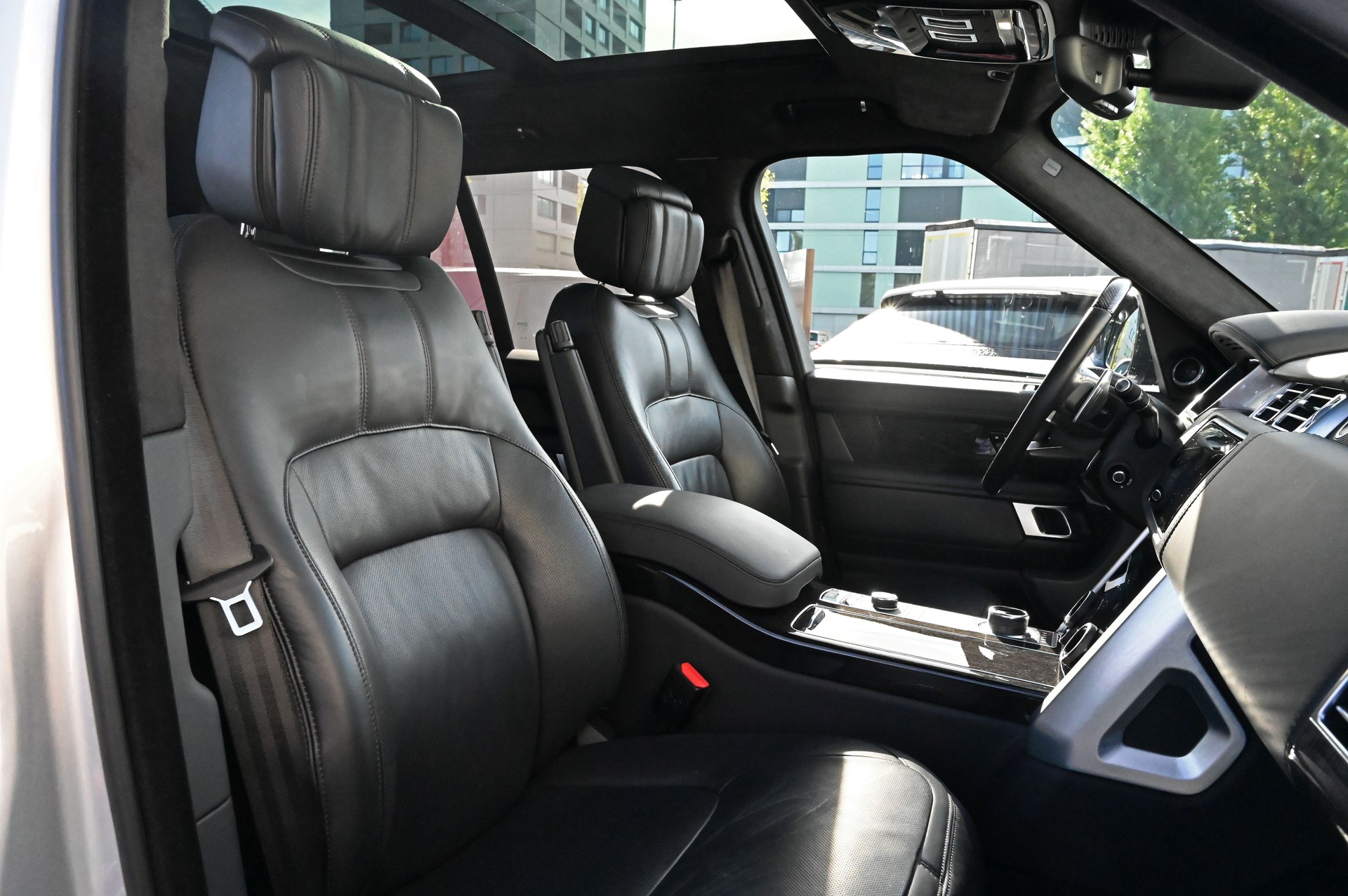 LAND ROVER Range Rover 5.0 V8 S/C AB Automatic-image-24