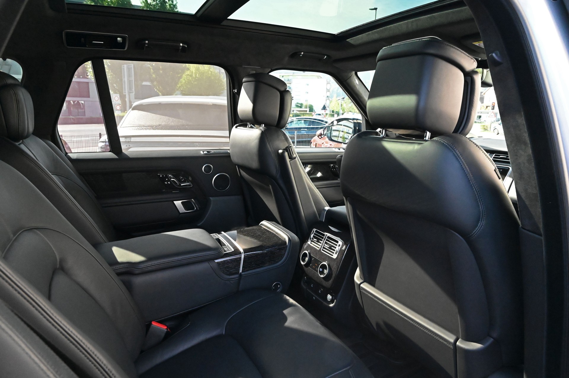 LAND ROVER Range Rover 5.0 V8 S/C AB Automatic-image-22