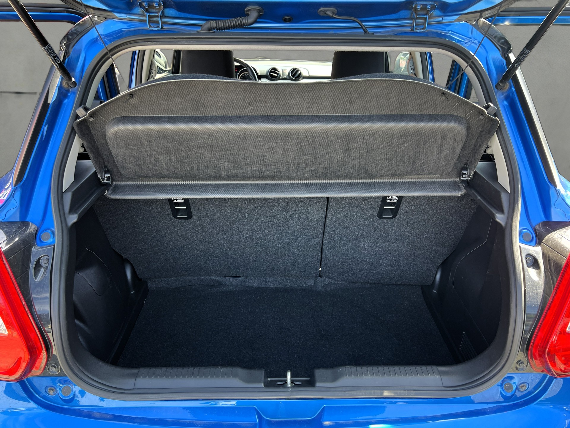 SUZUKI Swift 1,3 i 4X4-image-7