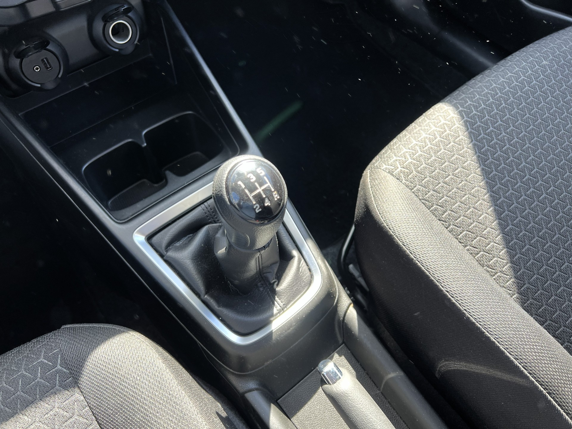 SUZUKI Swift 1,3 i 4X4-image-13