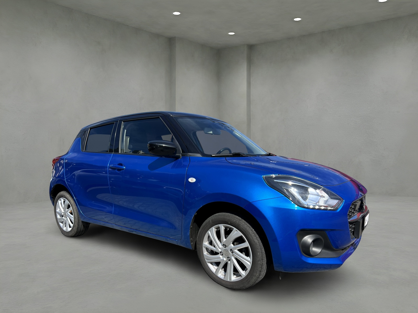 SUZUKI Swift 1,3 i 4X4-image-2