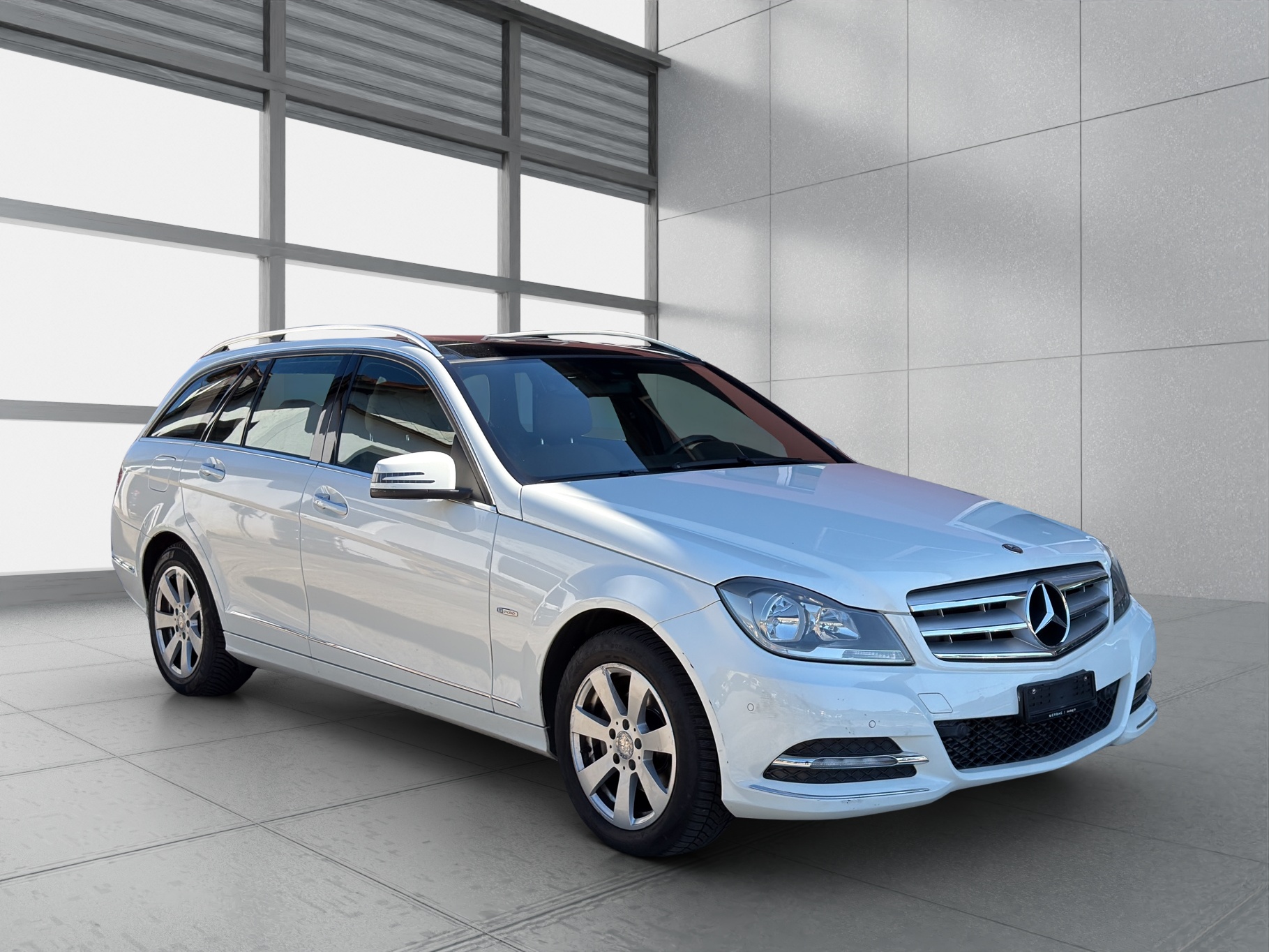 MERCEDES-BENZ C 200 Avantgarde 7G-Tronic-image-2