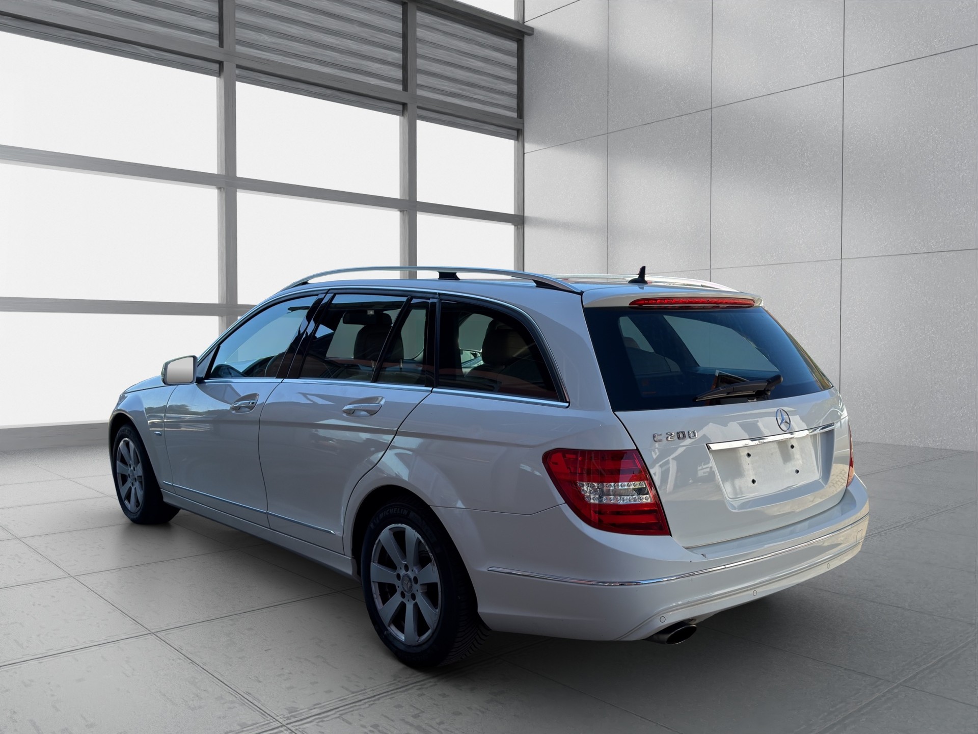 MERCEDES-BENZ C 200 Avantgarde 7G-Tronic-image-4