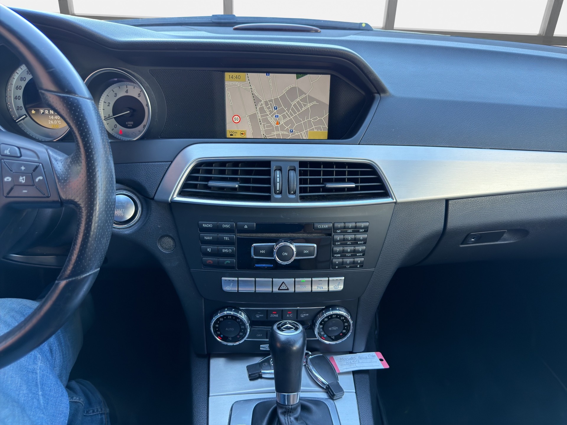 MERCEDES-BENZ C 200 Avantgarde 7G-Tronic-image-13