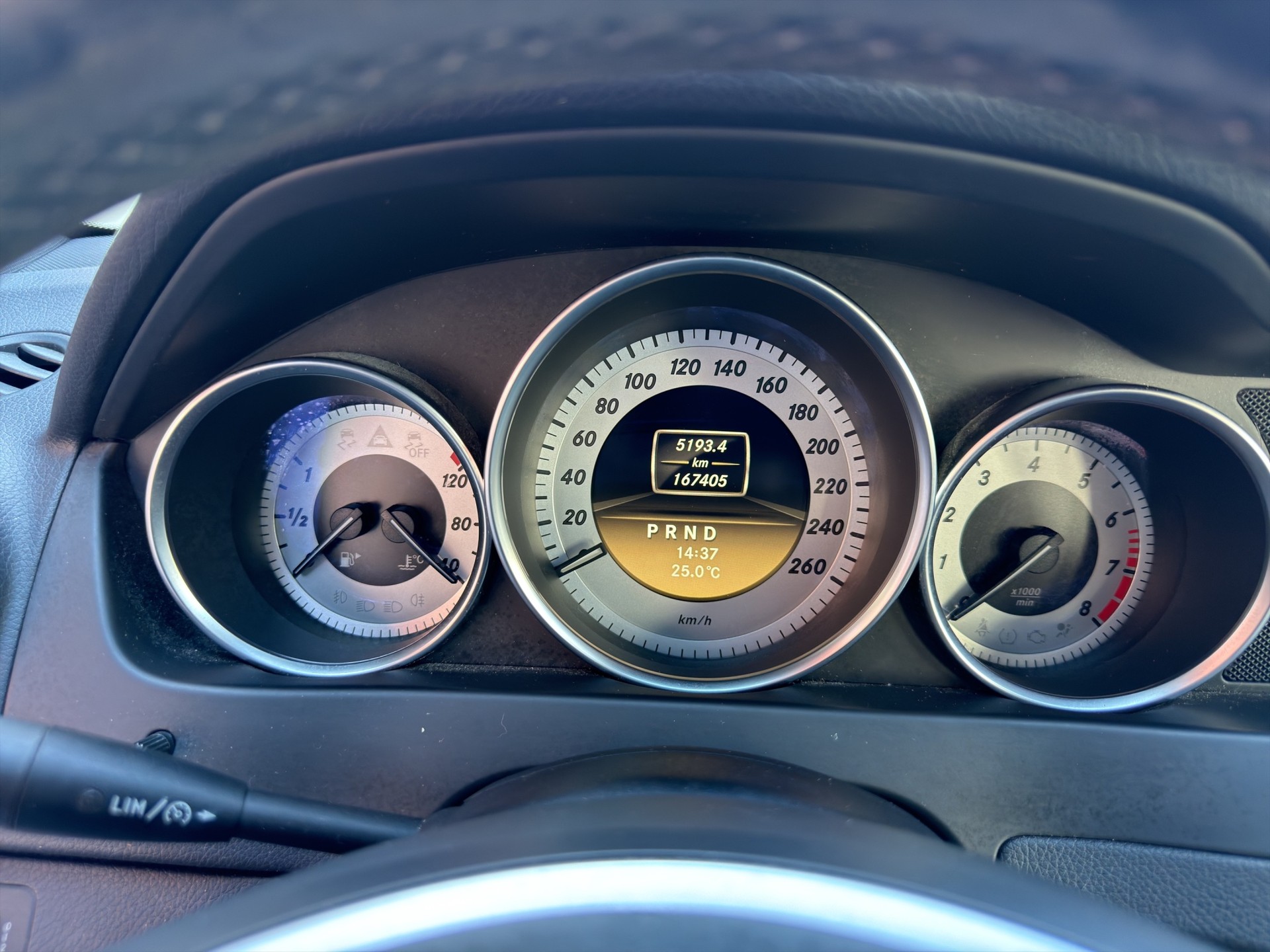 MERCEDES-BENZ C 200 Avantgarde 7G-Tronic-image-10