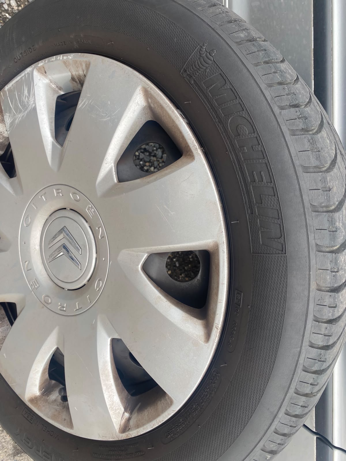 CITROEN C4 Berline 1.6i 16V SX-image-12