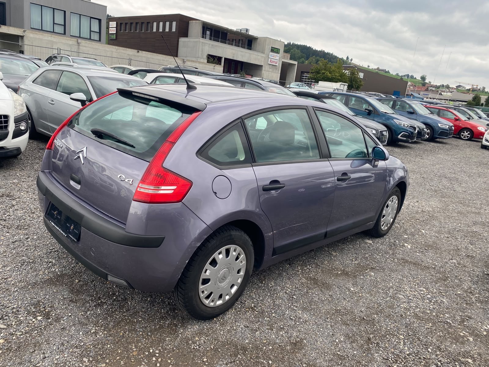 CITROEN C4 Berline 1.6i 16V SX-image-4
