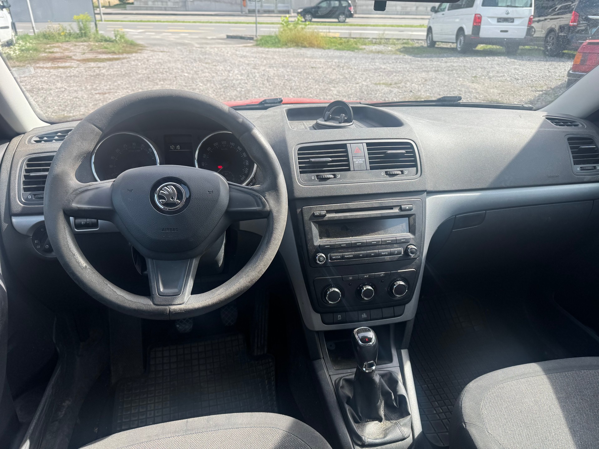 SKODA Yeti 2.0 TDI Ambition 4x4-image-9