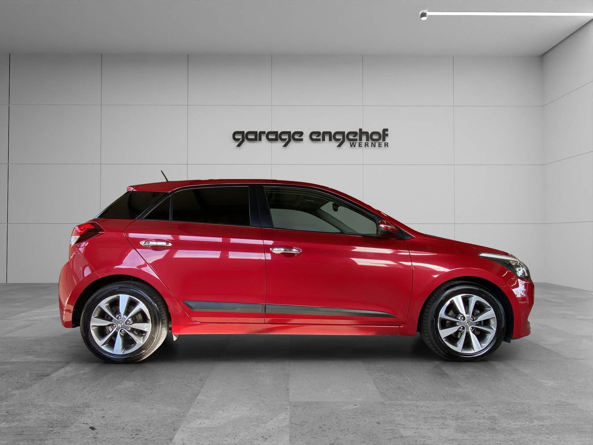 HYUNDAI i20 1.4 Vertex-image-3