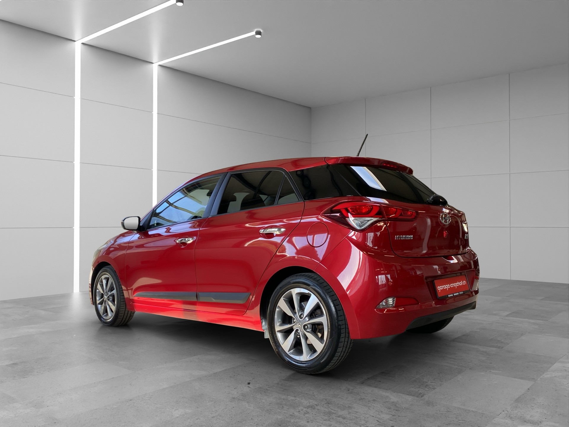 HYUNDAI i20 1.4 Vertex-image-2