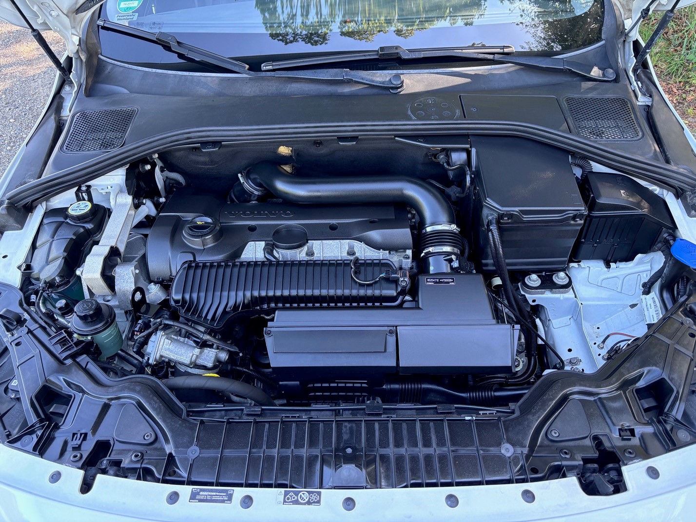 VOLVO 2.5 T5 Summum AWD S/S-image-2