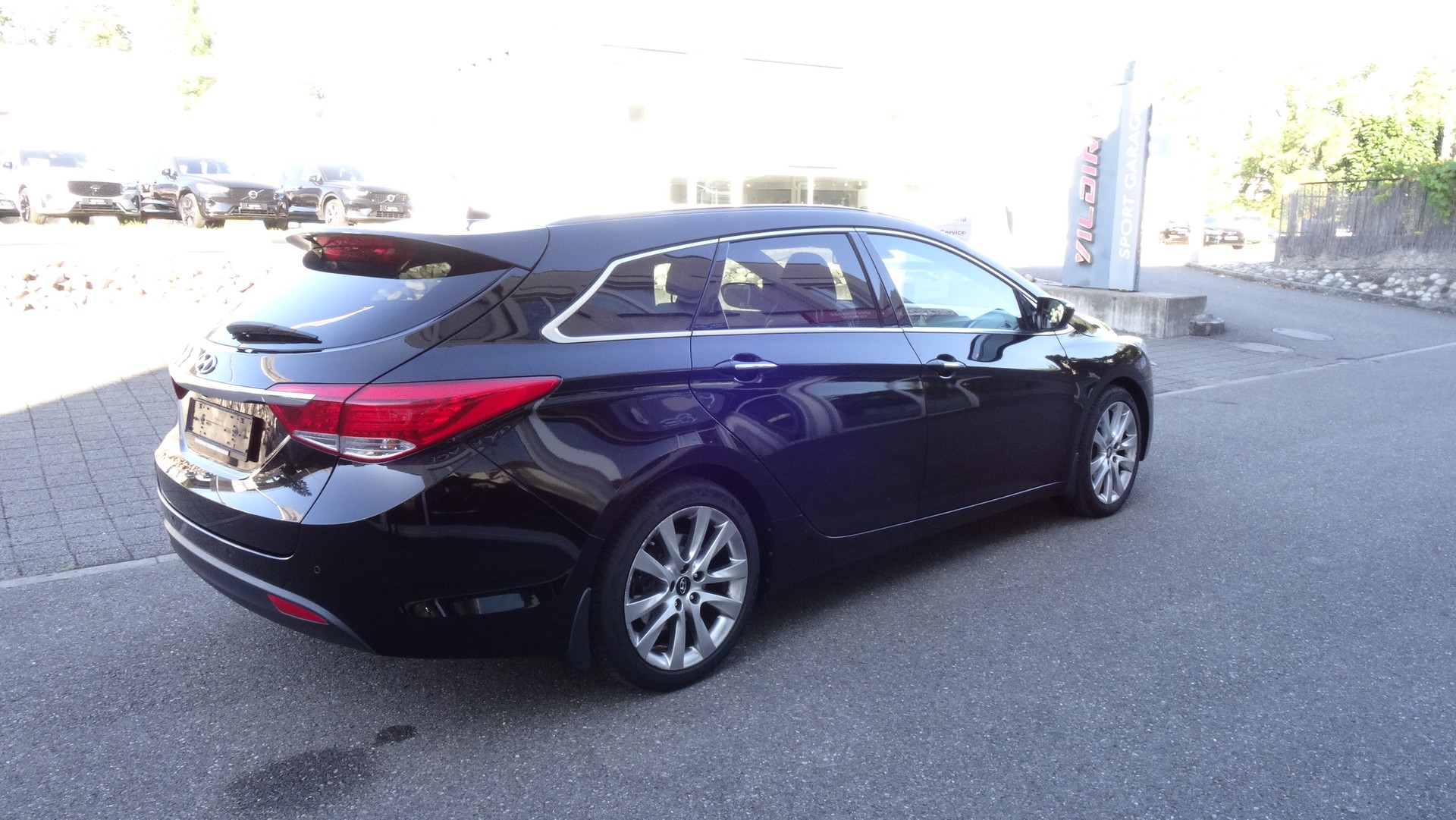 HYUNDAI i40 Wagon 2.0 GDi Style Automatic-showroom-element-3