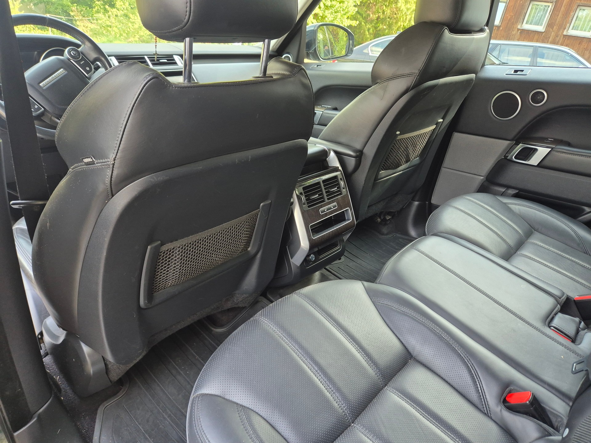 LAND ROVER Range Rover Sport 2.0SD4 HSE Automatic-image-12