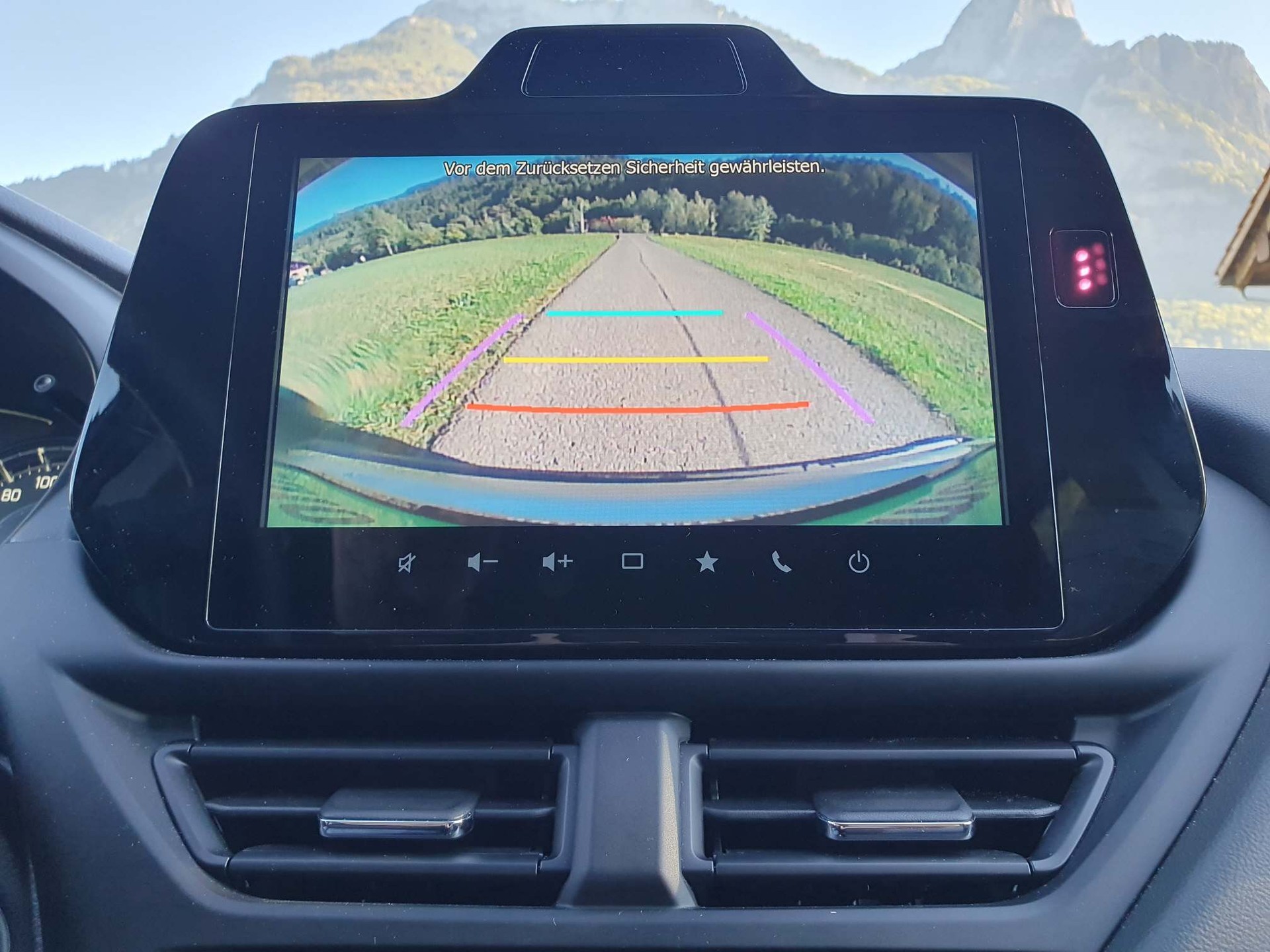SUZUKI S-Cross 1.4 T Compact+ Hybrid AllGrip-image-15