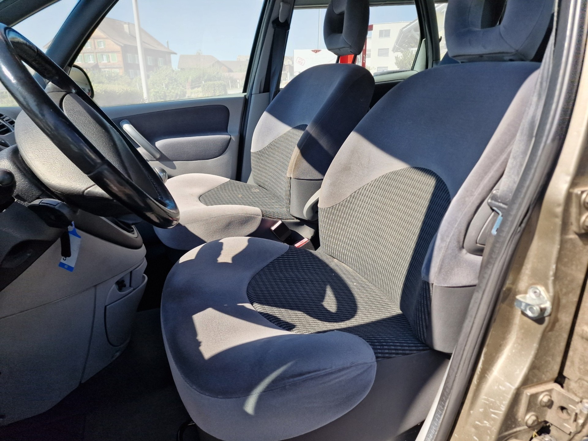 CITROEN Xsara Picasso 1.6i (X) 12Mt Gara MFK NEU-image-5