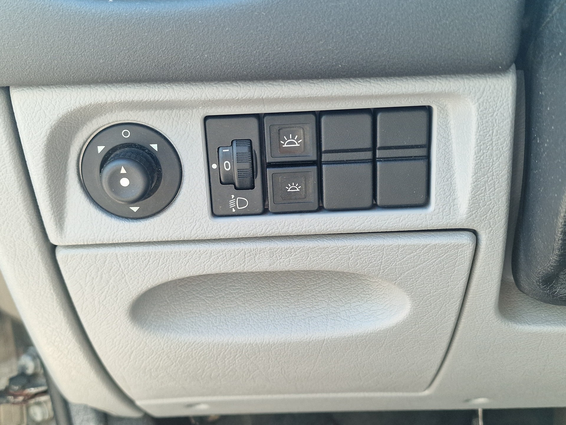 CITROEN Xsara Picasso 1.6i (X) 12Mt Gara MFK NEU-image-14