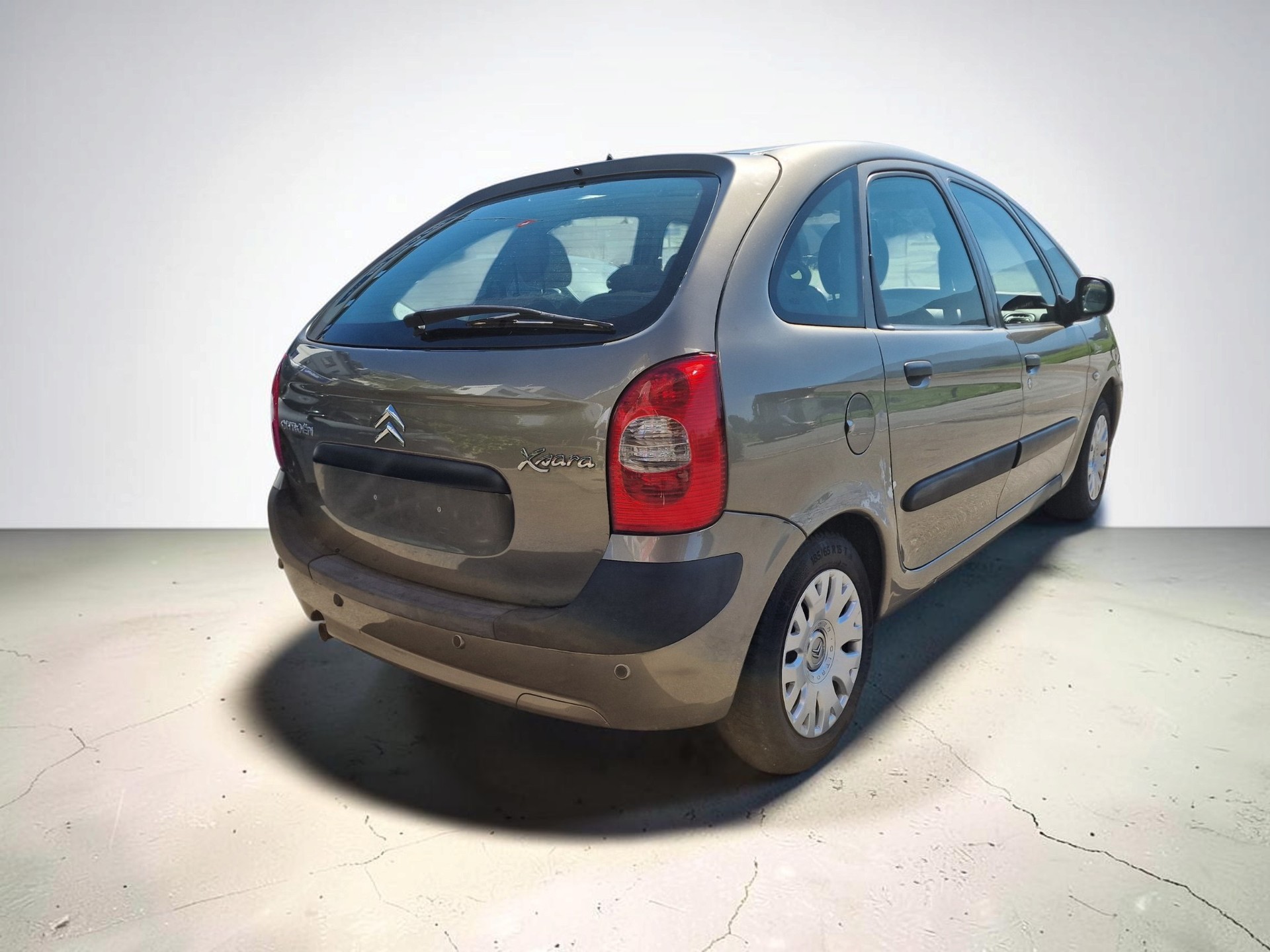 CITROEN Xsara Picasso 1.6i (X) 12Mt Gara MFK NEU-image-1