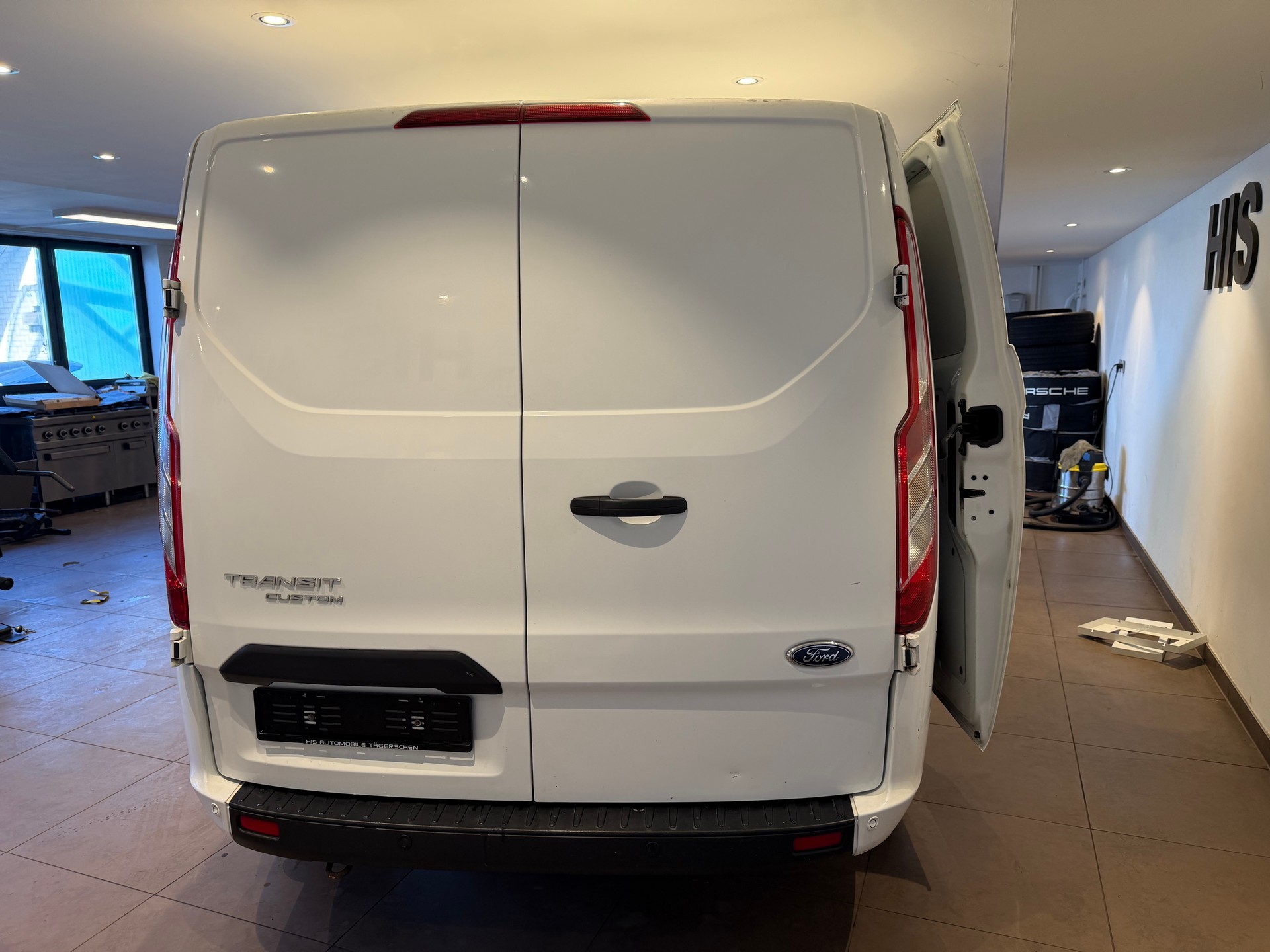 FORD Transit Custom Van 280 L1 2.0 TDCi 130 Trend-image-3