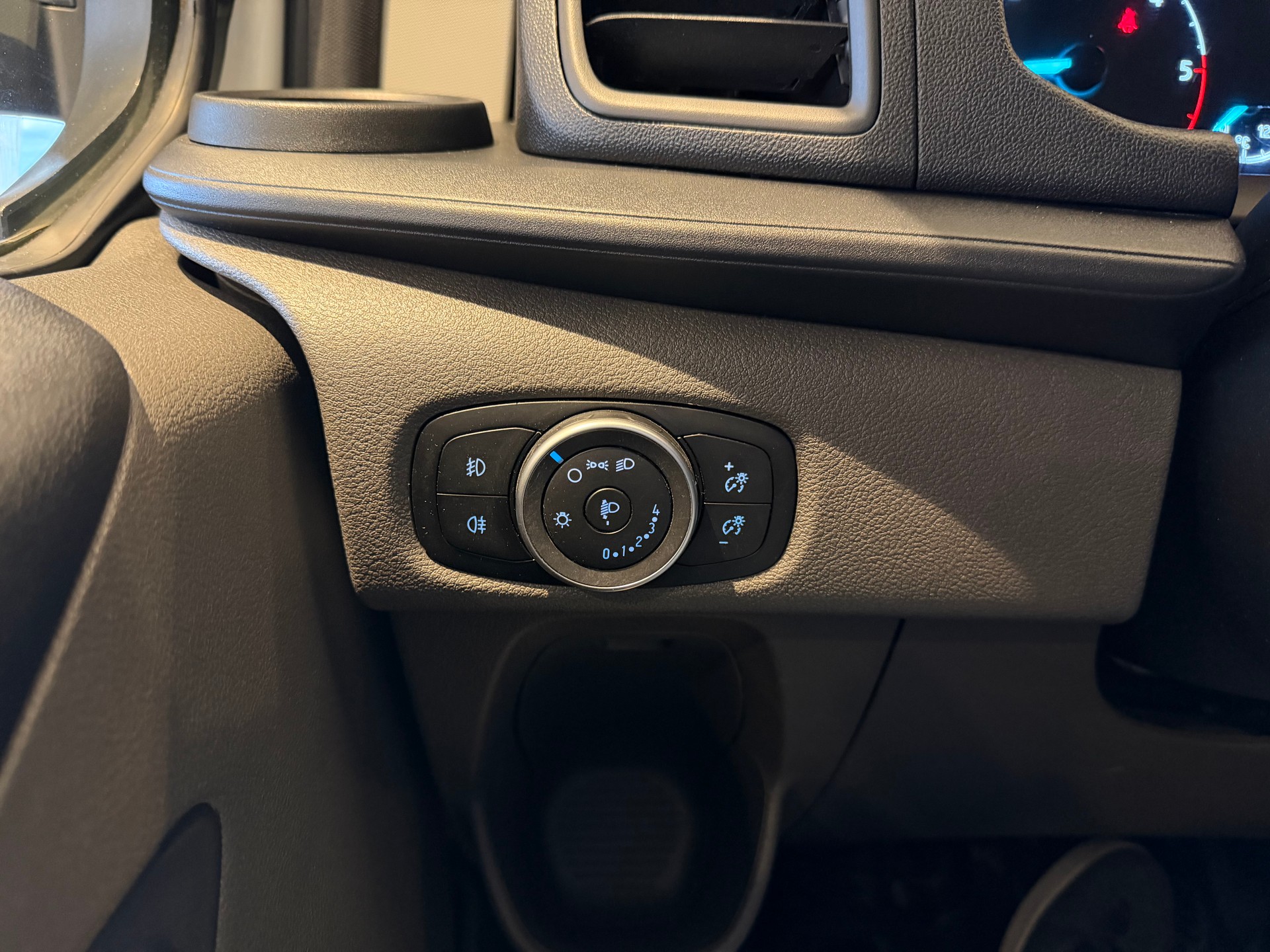 FORD Transit Custom Van 280 L1 2.0 TDCi 130 Trend-image-11