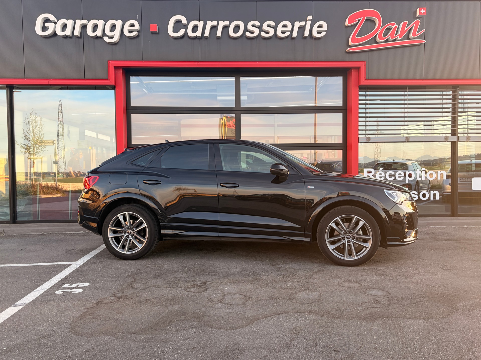 AUDI Q3 Sportback 35 TFSI S line Attraction S-tronic-image-0