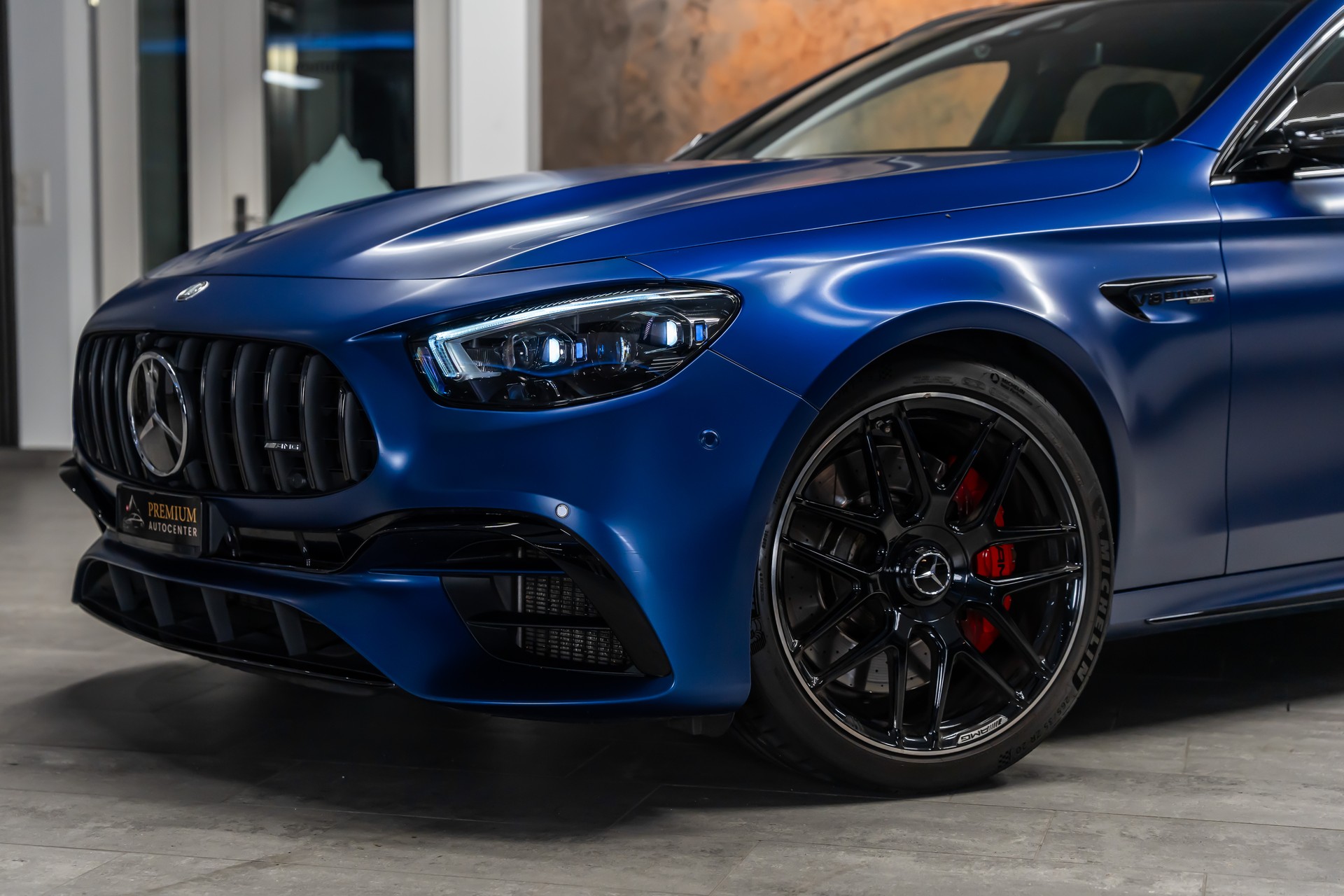MERCEDES-BENZ AMG E 63 S T 4Matic+ Speedshift 9G-TCT *Ch-Fahrzeug*PPF-Folie*AMG-Drivers*Panorama*-showroom-element-1