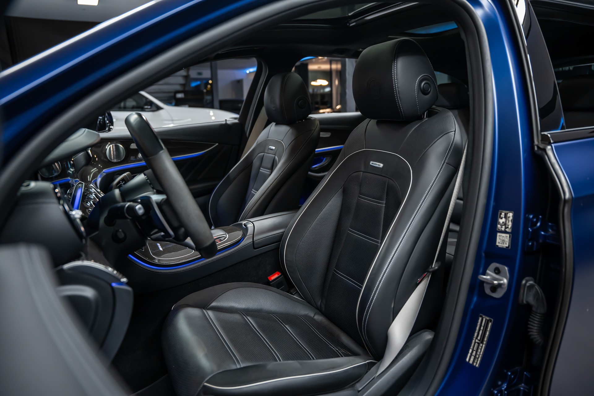 MERCEDES-BENZ AMG E 63 S T 4Matic+ Speedshift 9G-TCT *Ch-Fahrzeug*PPF-Folie*AMG-Drivers*Panorama*-image-15